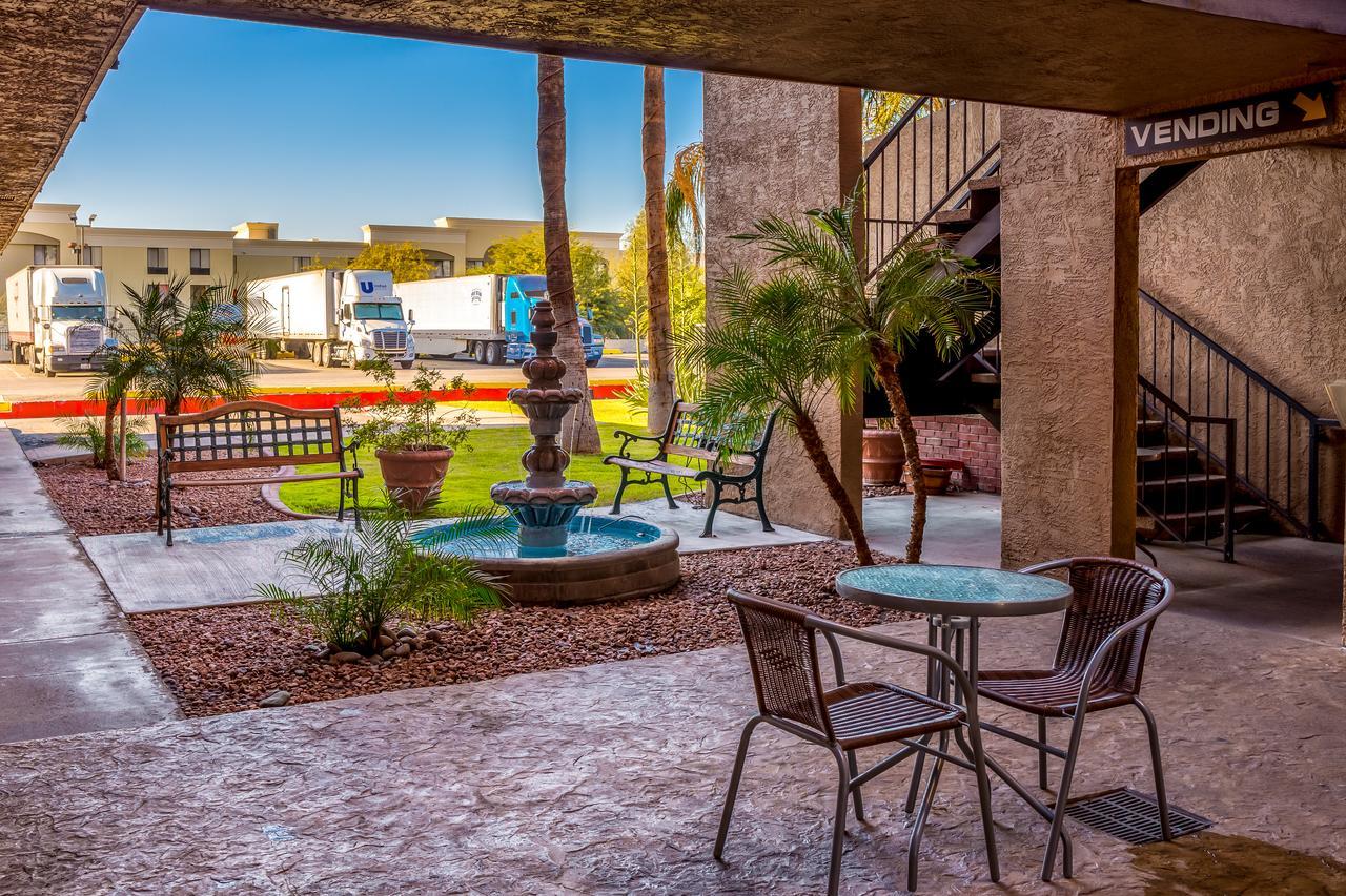 Travelers Inn - Phoenix Eksteriør bilde