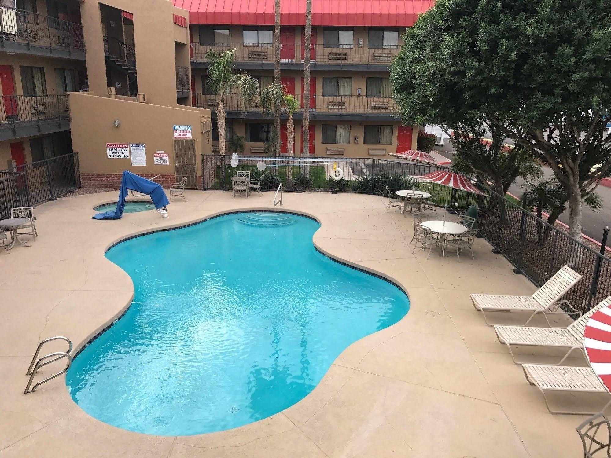 Travelers Inn - Phoenix Eksteriør bilde